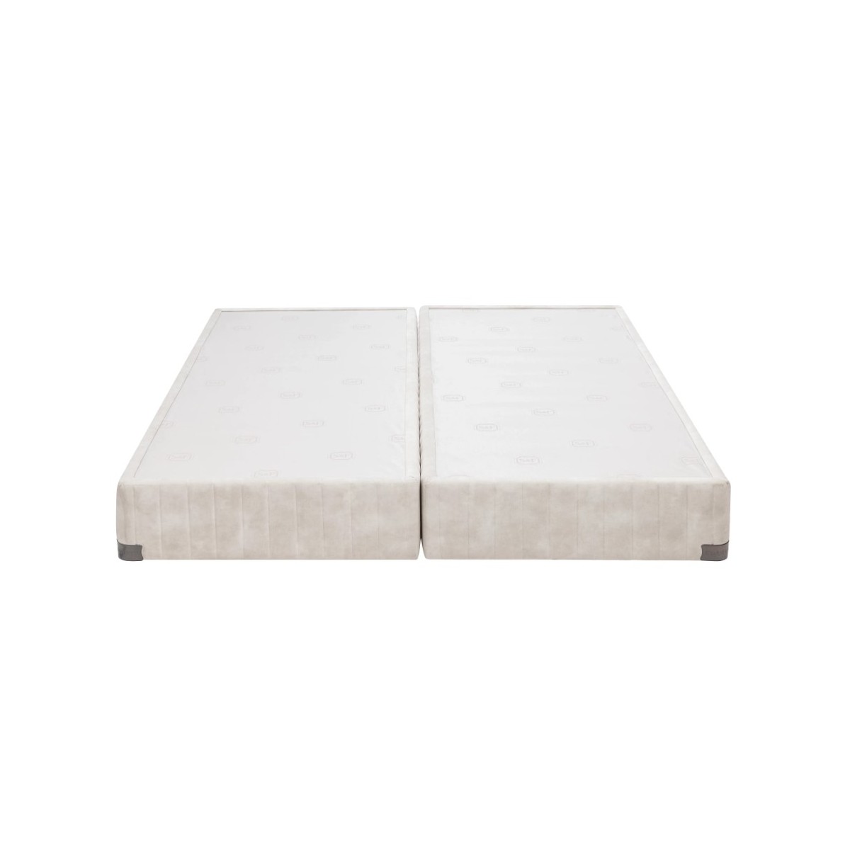 Sommier Stearns & Foster Reserve ivory Sommier Stearns & Foster Reserve ivory