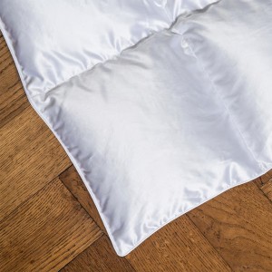 zoom finition couette Drouault Eider